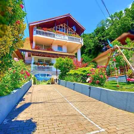 מלון Băile Olăneşti Casa Giulia מראה חיצוני תמונה