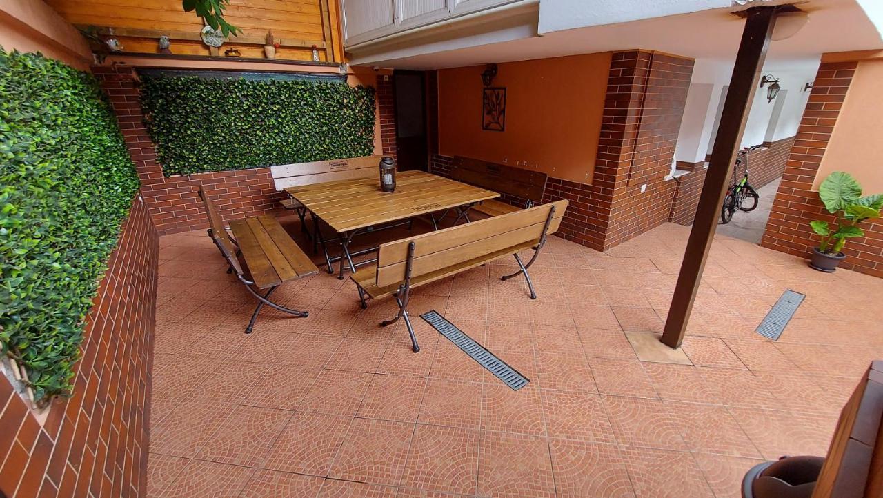 מלון Băile Olăneşti Casa Giulia מראה חיצוני תמונה