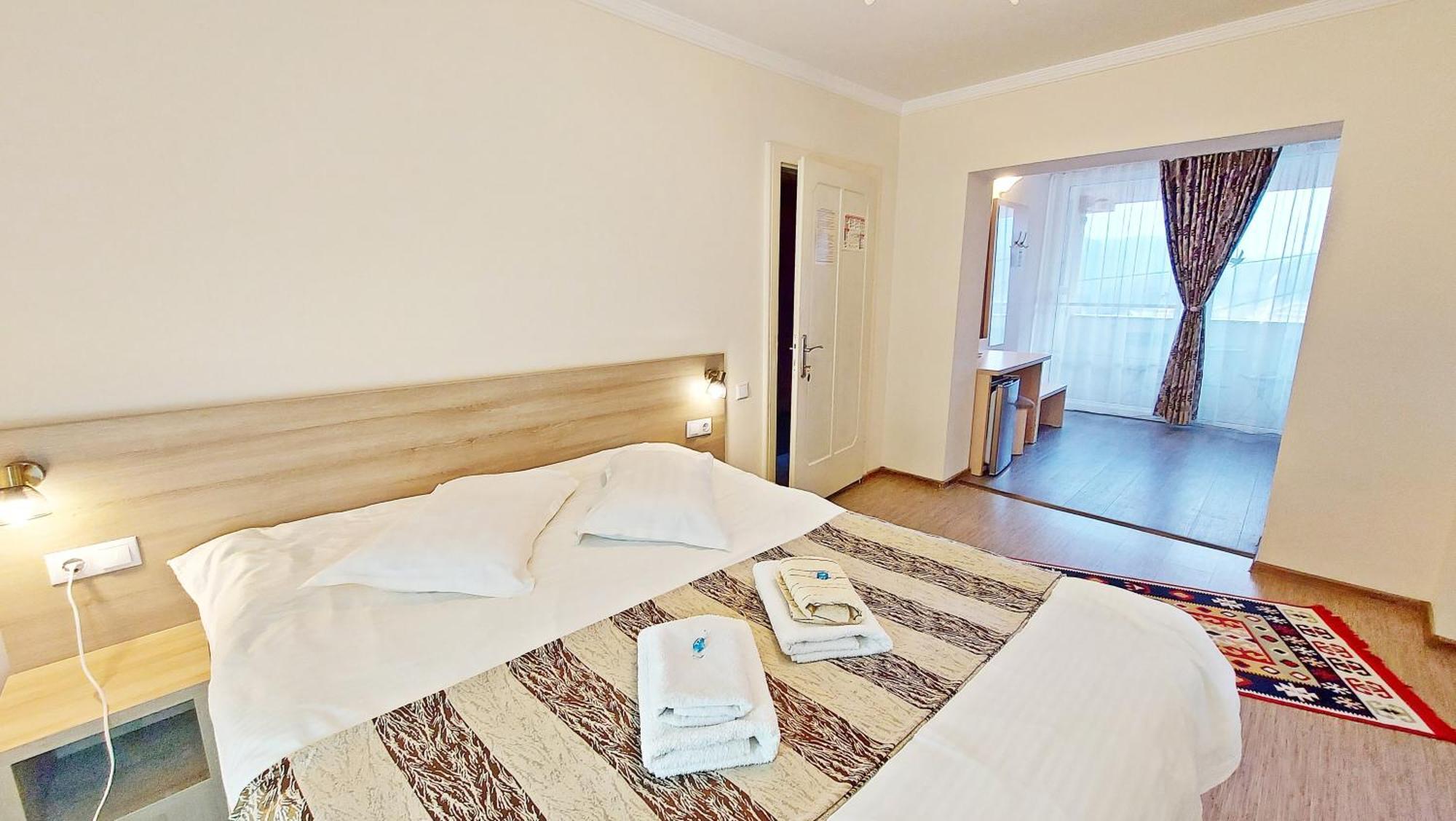 מלון Băile Olăneşti Casa Giulia מראה חיצוני תמונה