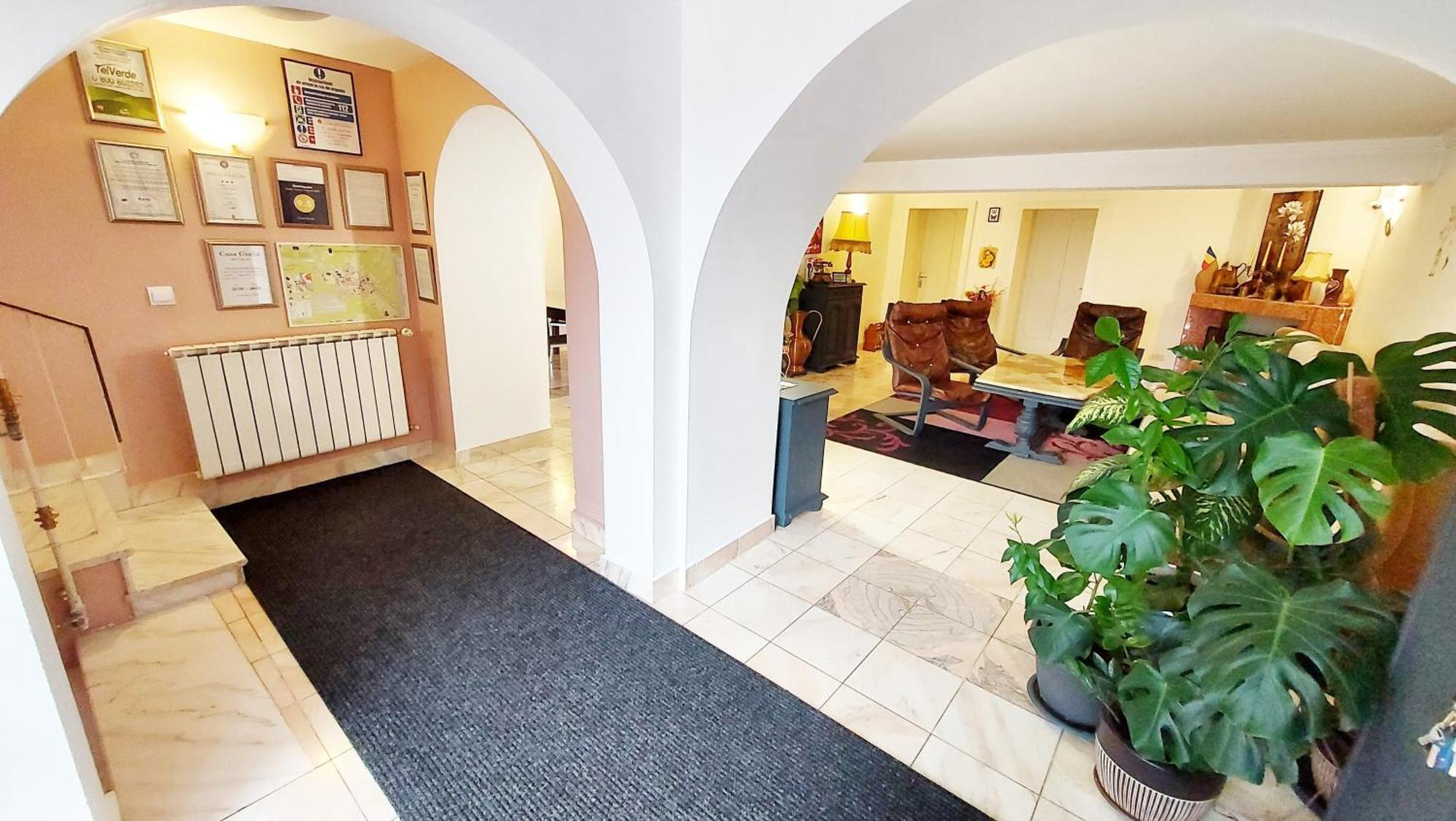 מלון Băile Olăneşti Casa Giulia מראה חיצוני תמונה