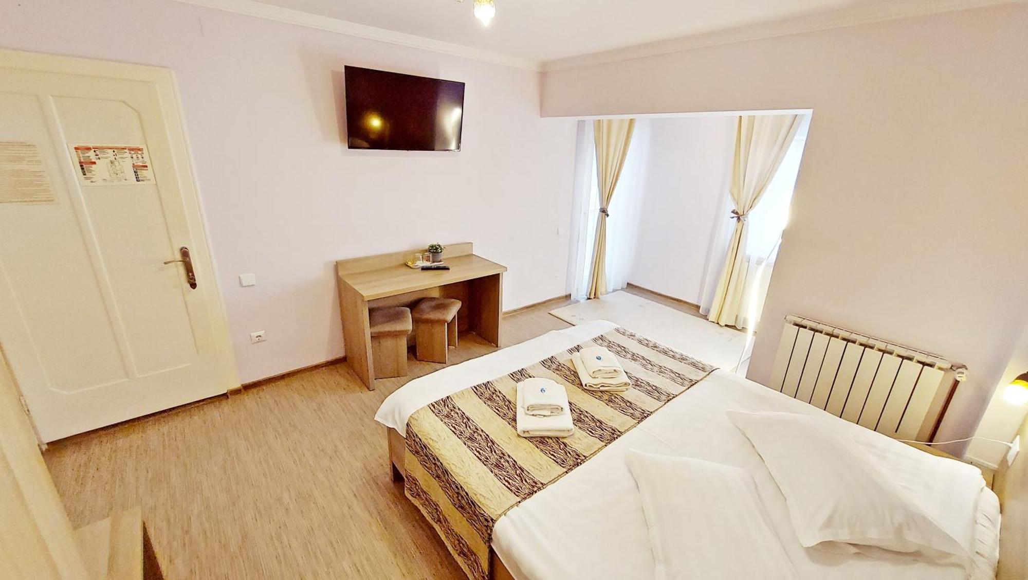 מלון Băile Olăneşti Casa Giulia מראה חיצוני תמונה